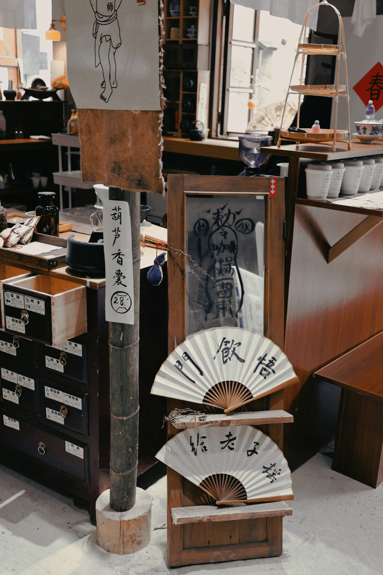 Exploring Insadong: A Dive into Korea’s Traditional Crafts and Artistic Heritage